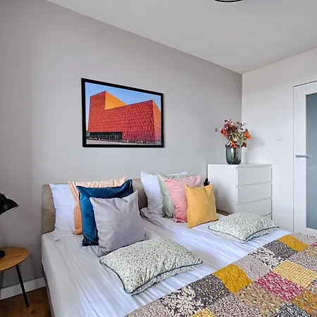 Citycenterapartments-kar4 *